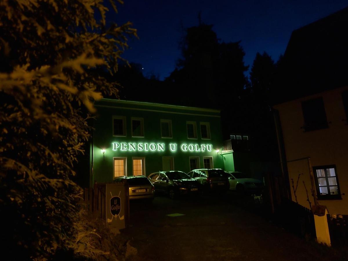 Pension U Golfu Cihelny Karlovy Vary Luaran gambar