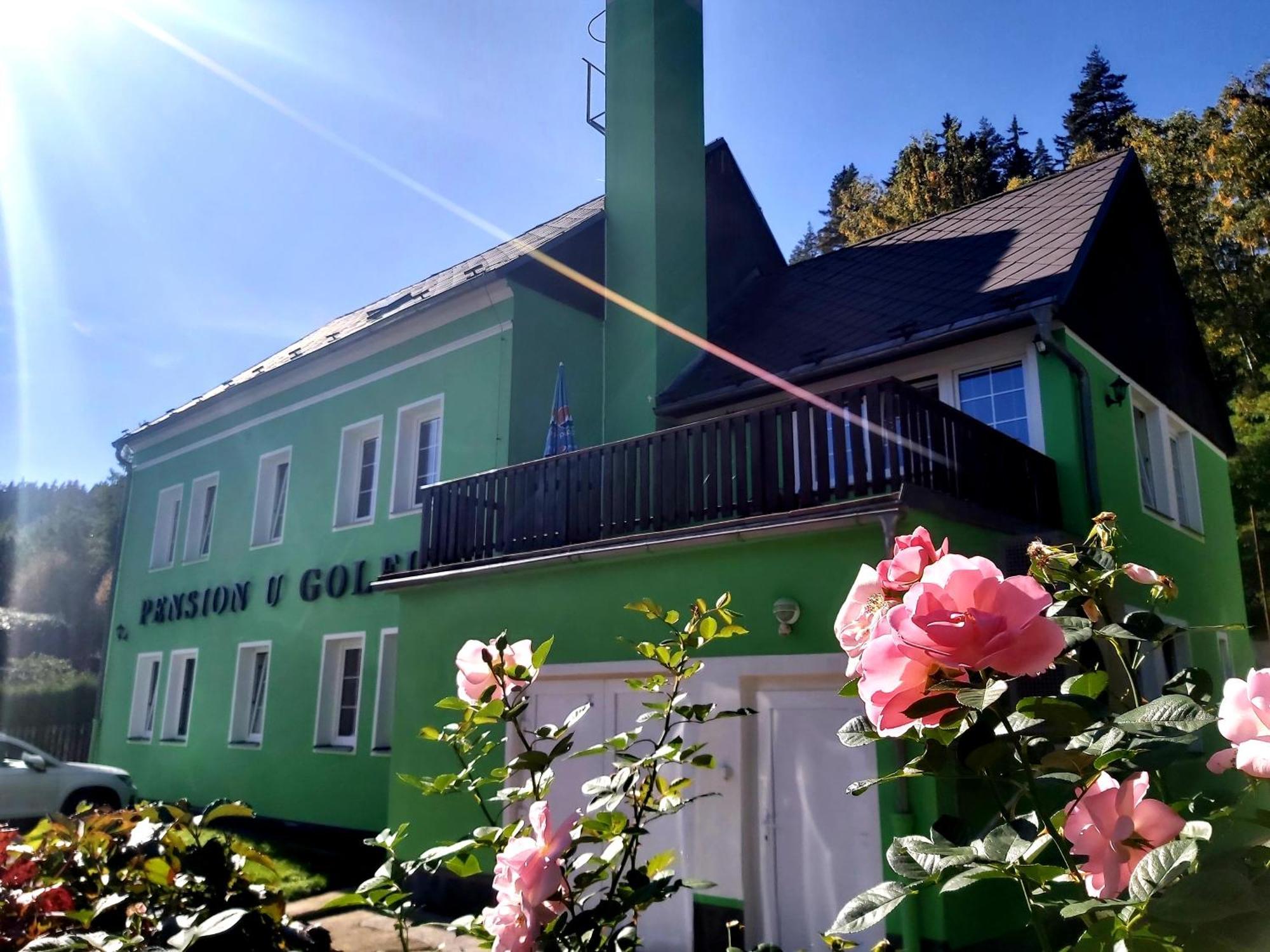 Pension U Golfu Cihelny Karlovy Vary Luaran gambar
