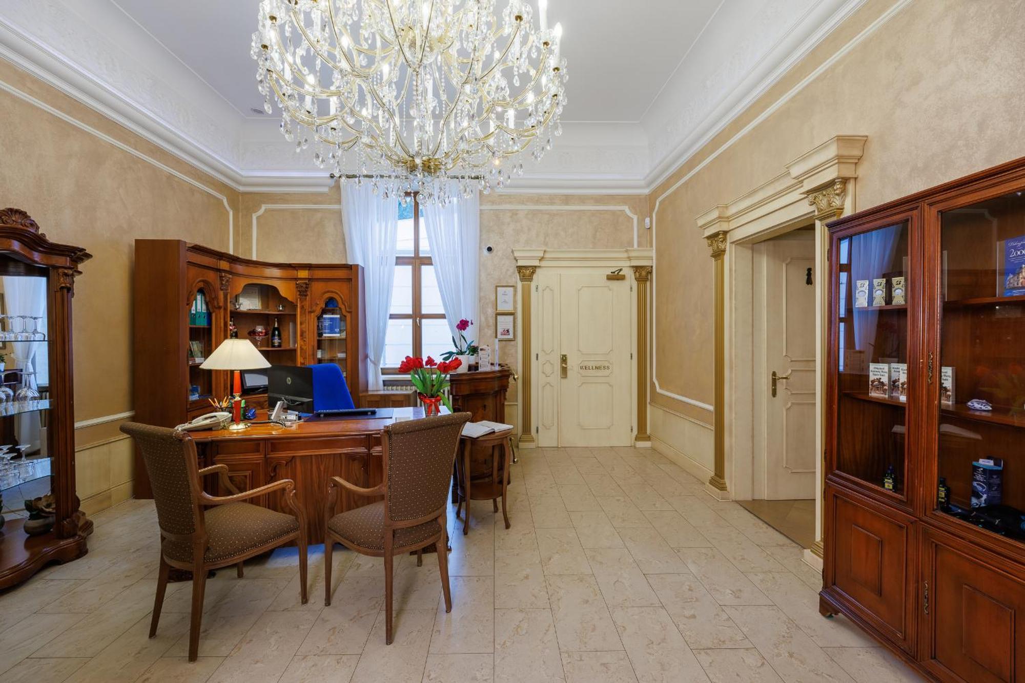 Pension U Golfu Cihelny Karlovy Vary Luaran gambar