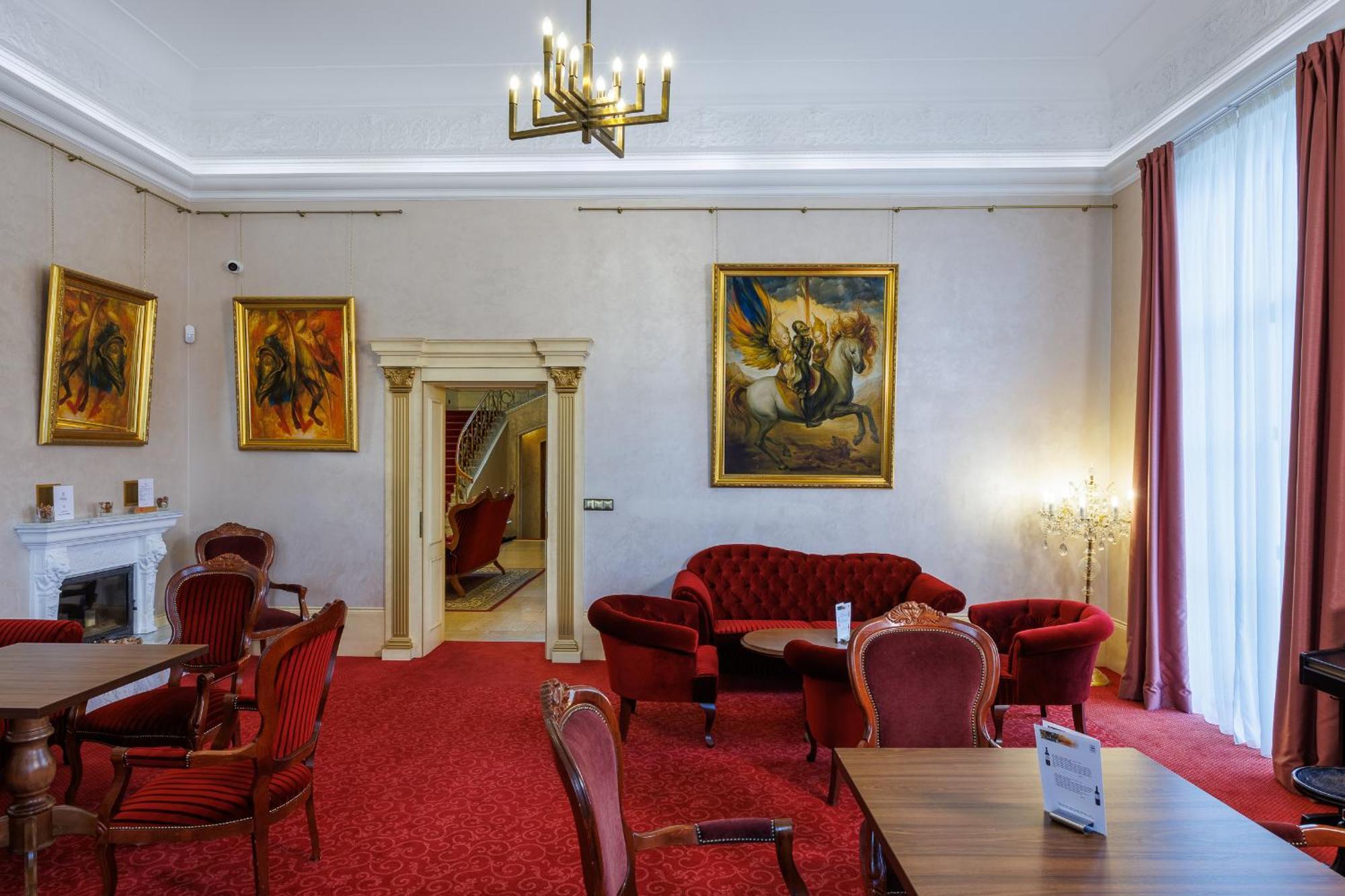 Pension U Golfu Cihelny Karlovy Vary Luaran gambar