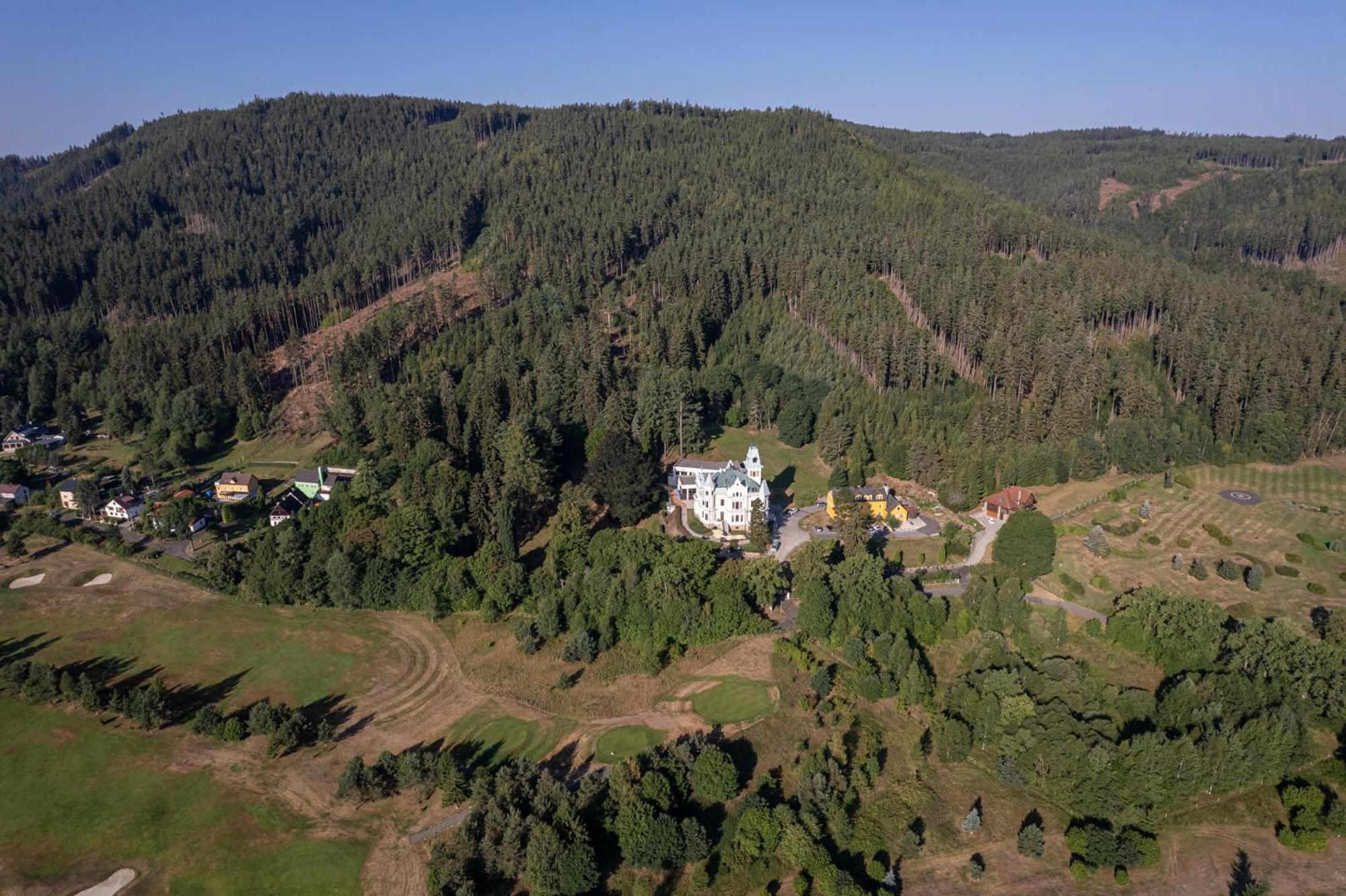 Pension U Golfu Cihelny Karlovy Vary Luaran gambar